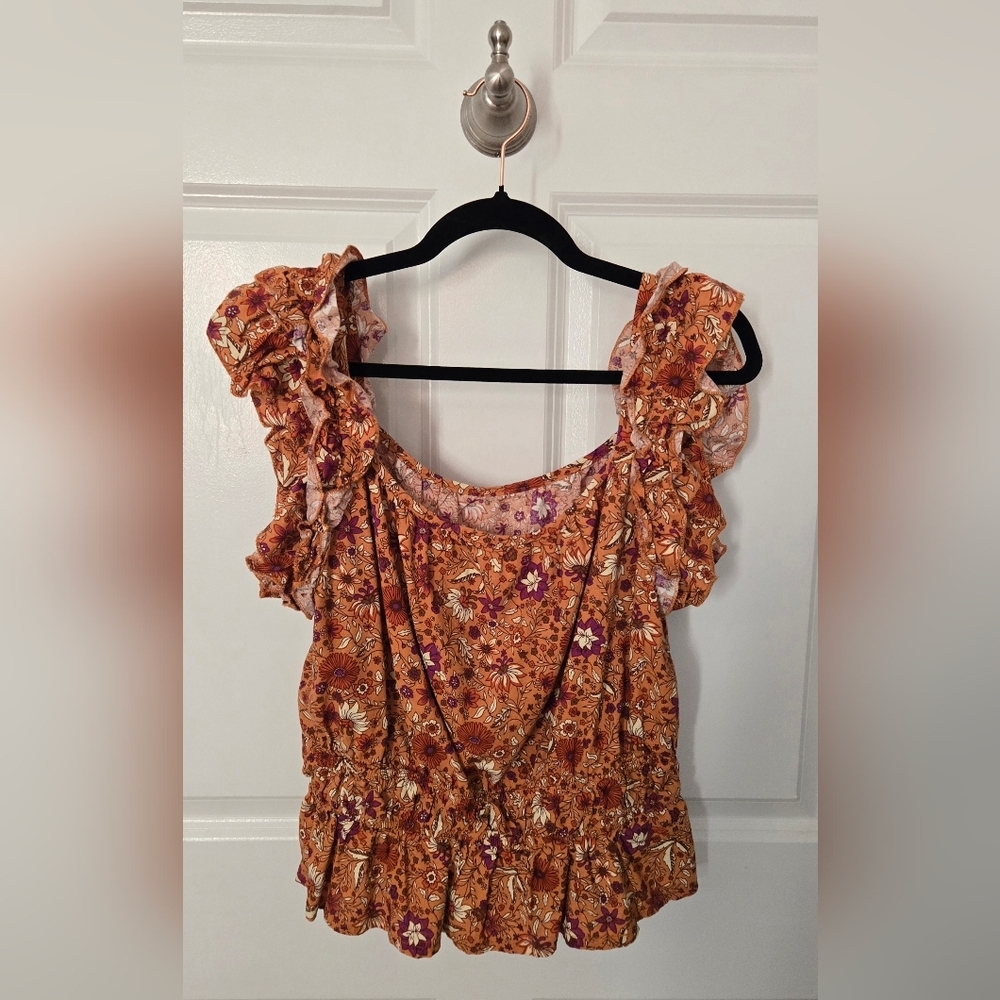 Luna Moon Floral Ruffle Tank Top - Picture 5 of 7